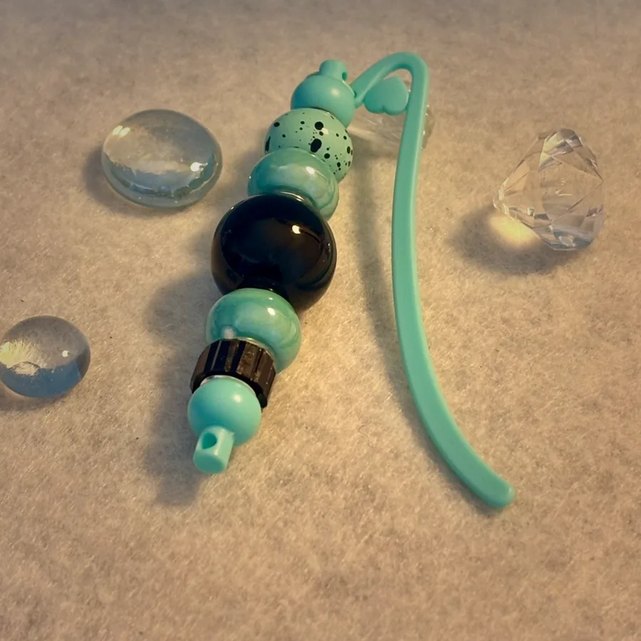 Handcrafted beaded bookmark by Beautiful M Creations