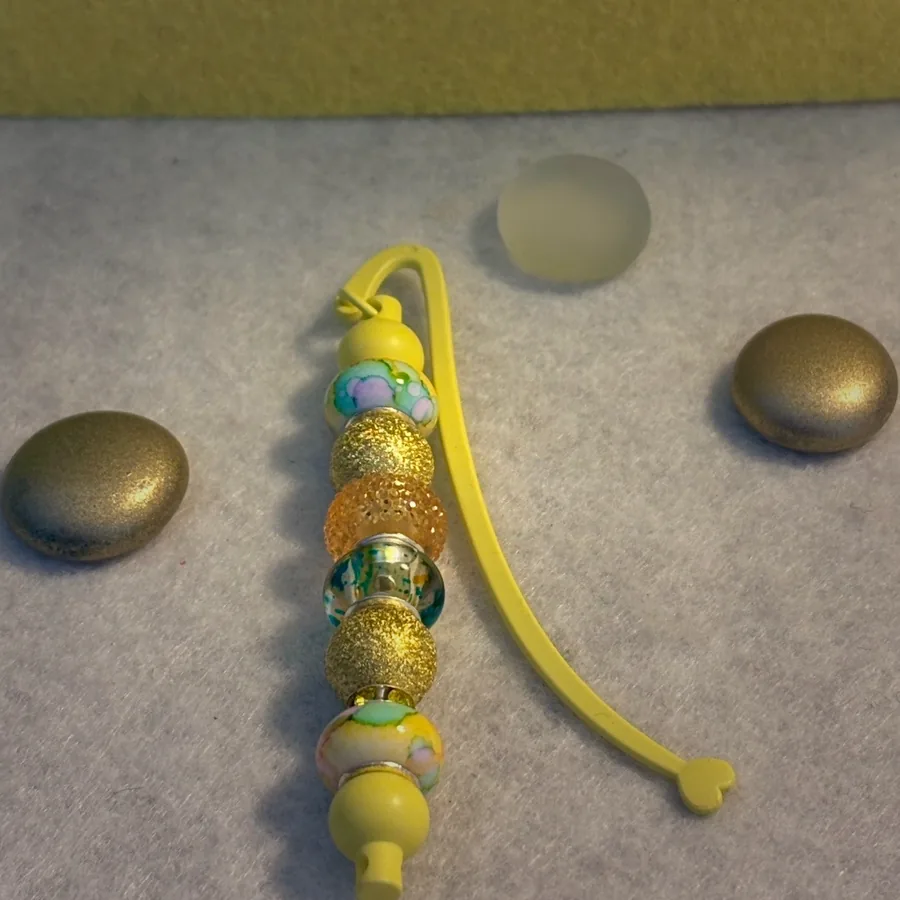 Handcrafted beaded bookmark by Beautiful M Creations